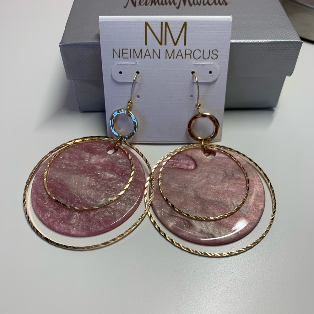 NWT Neiman Marcus Pink Circle Disc Drop Earrings 🔮